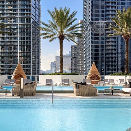 Kimpton Epic Hotel By Ihg Miami Exterior photo The rooftop pool at the SLS Brickell