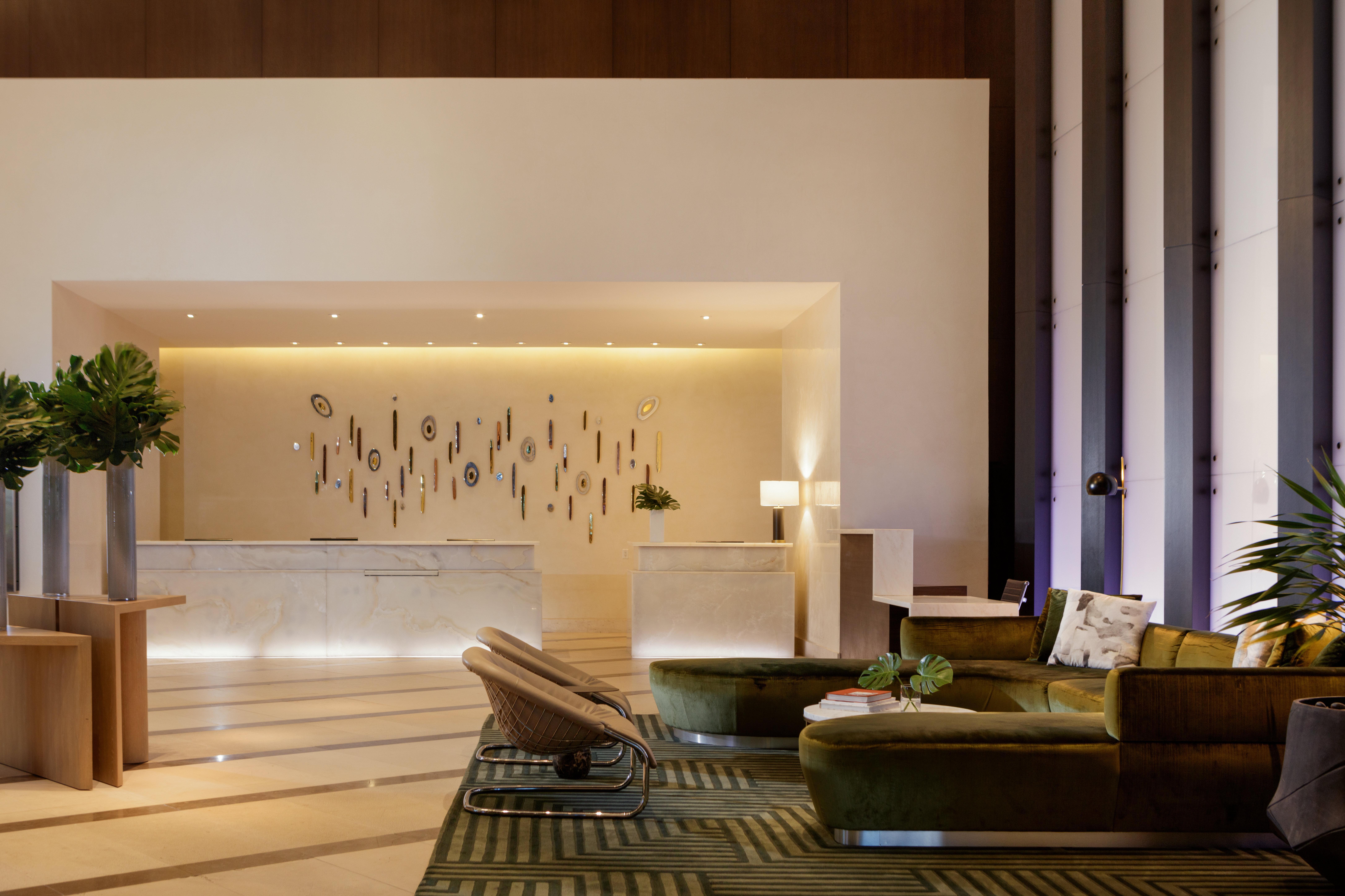 Kimpton Epic Hotel By Ihg Miami Exterior photo The lobby of the hotel