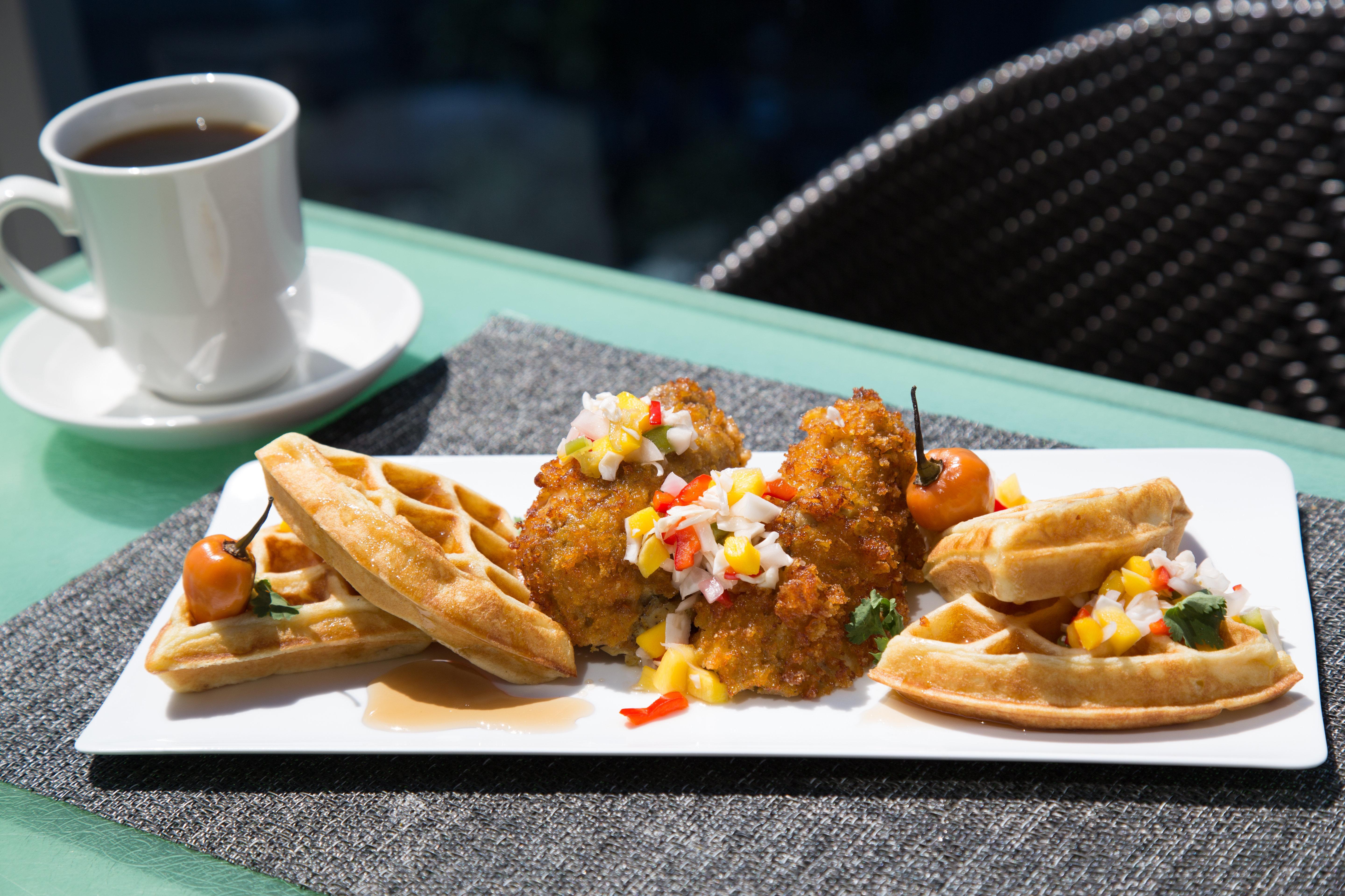 Kimpton Epic Hotel By Ihg Miami Exterior photo Crab cakes and waffles