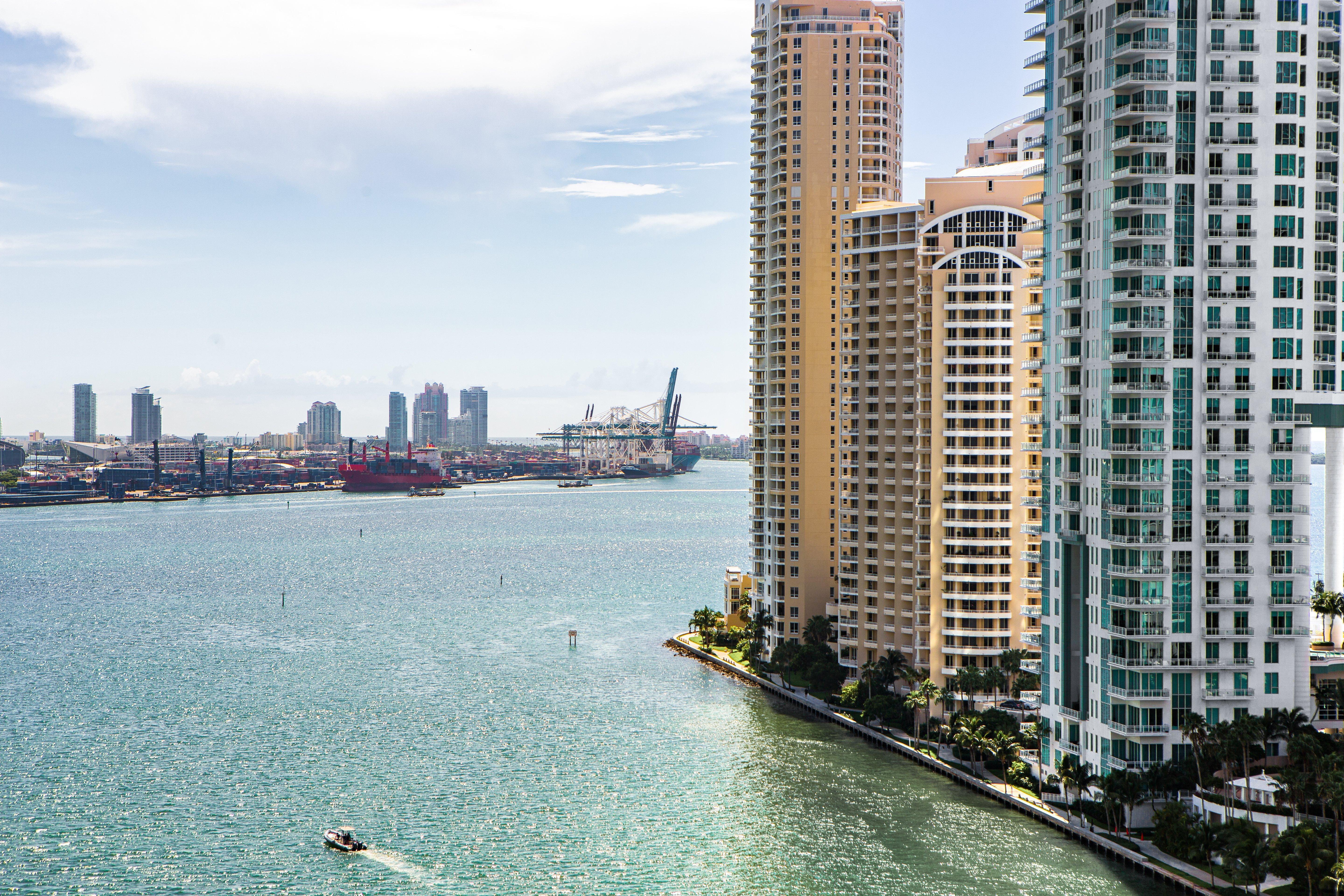 Kimpton Epic Hotel By Ihg Miami Exterior photo View of San Diego from the Marina district