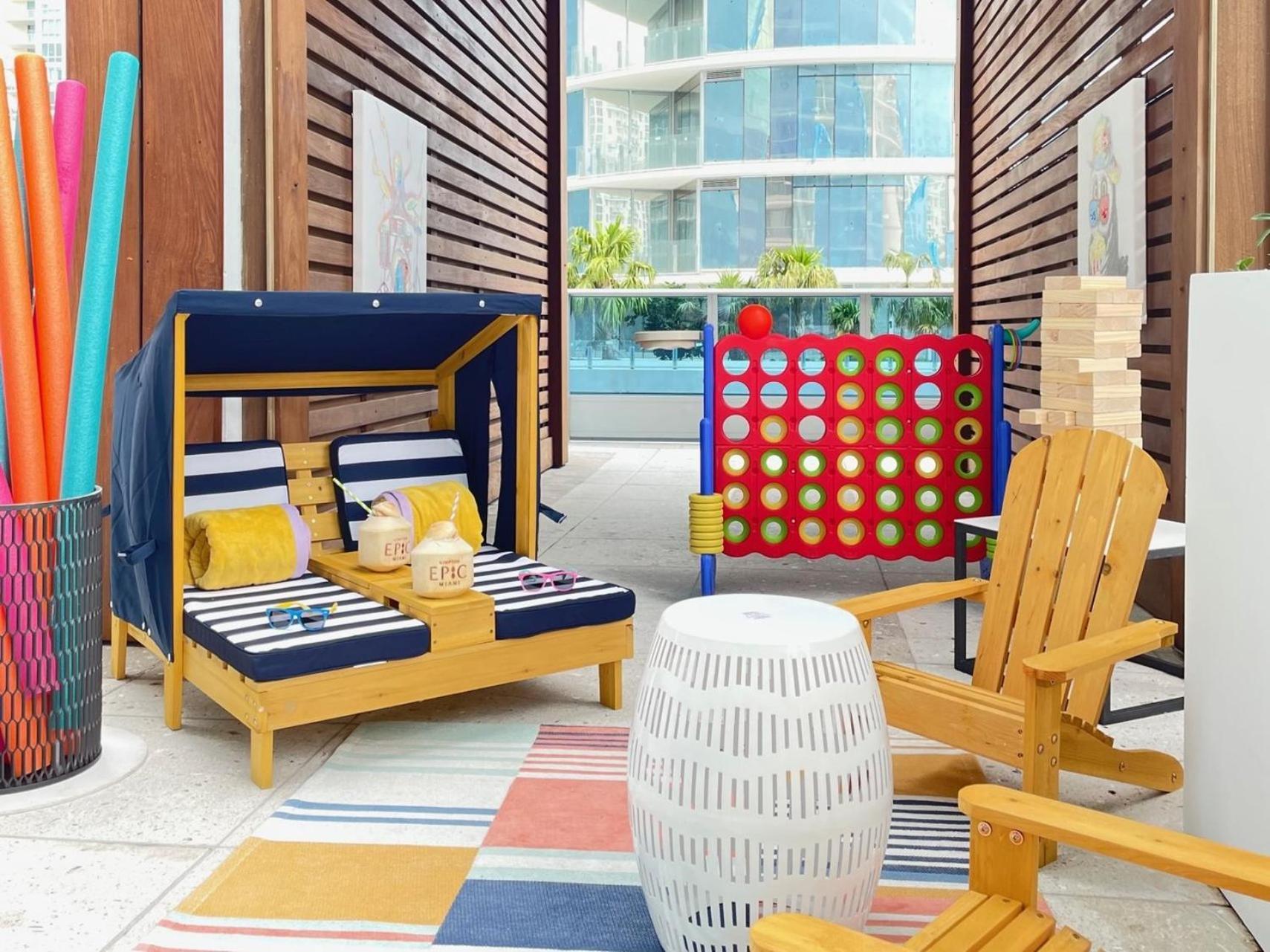 Kimpton Epic Hotel By Ihg Miami Exterior photo